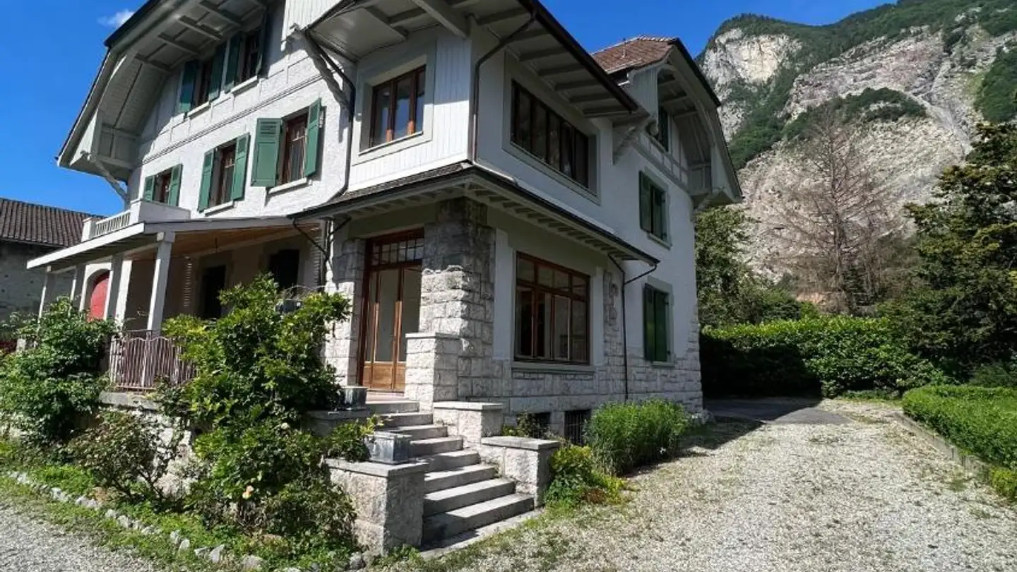 Immeuble résidentiel à vendre - Route Du Simplon 1, 1852 Roche VD