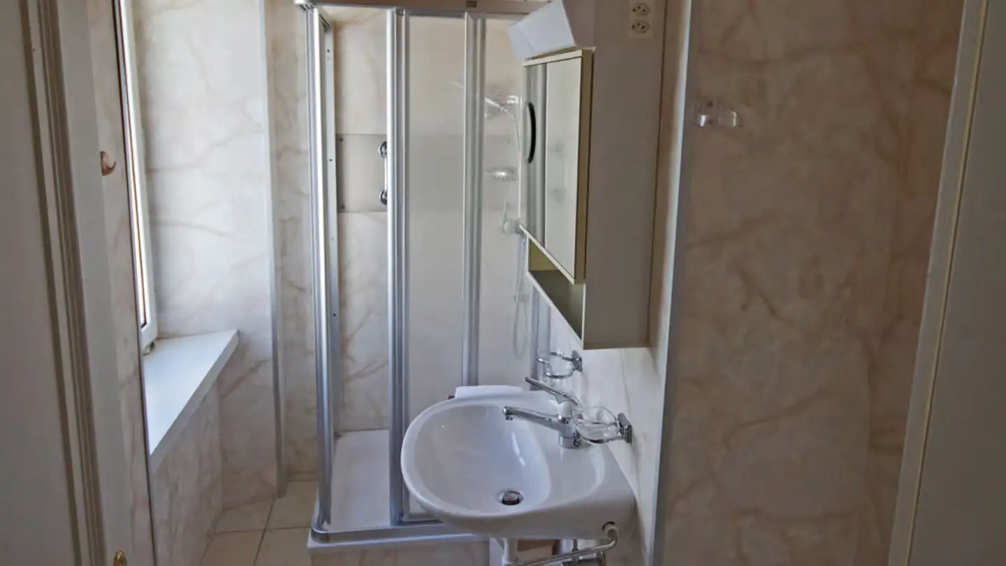 Apartment for rent - Dorfstrasse 19, 7260 Davos Dorf - Photo 3