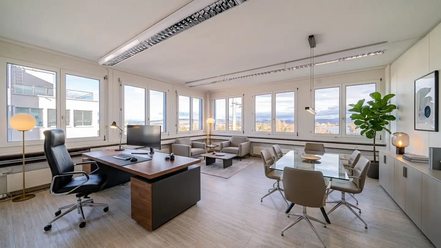 Spazio ufficio in affitto - Churerstrasse 160a, 8808 Pfäffikon SZ
