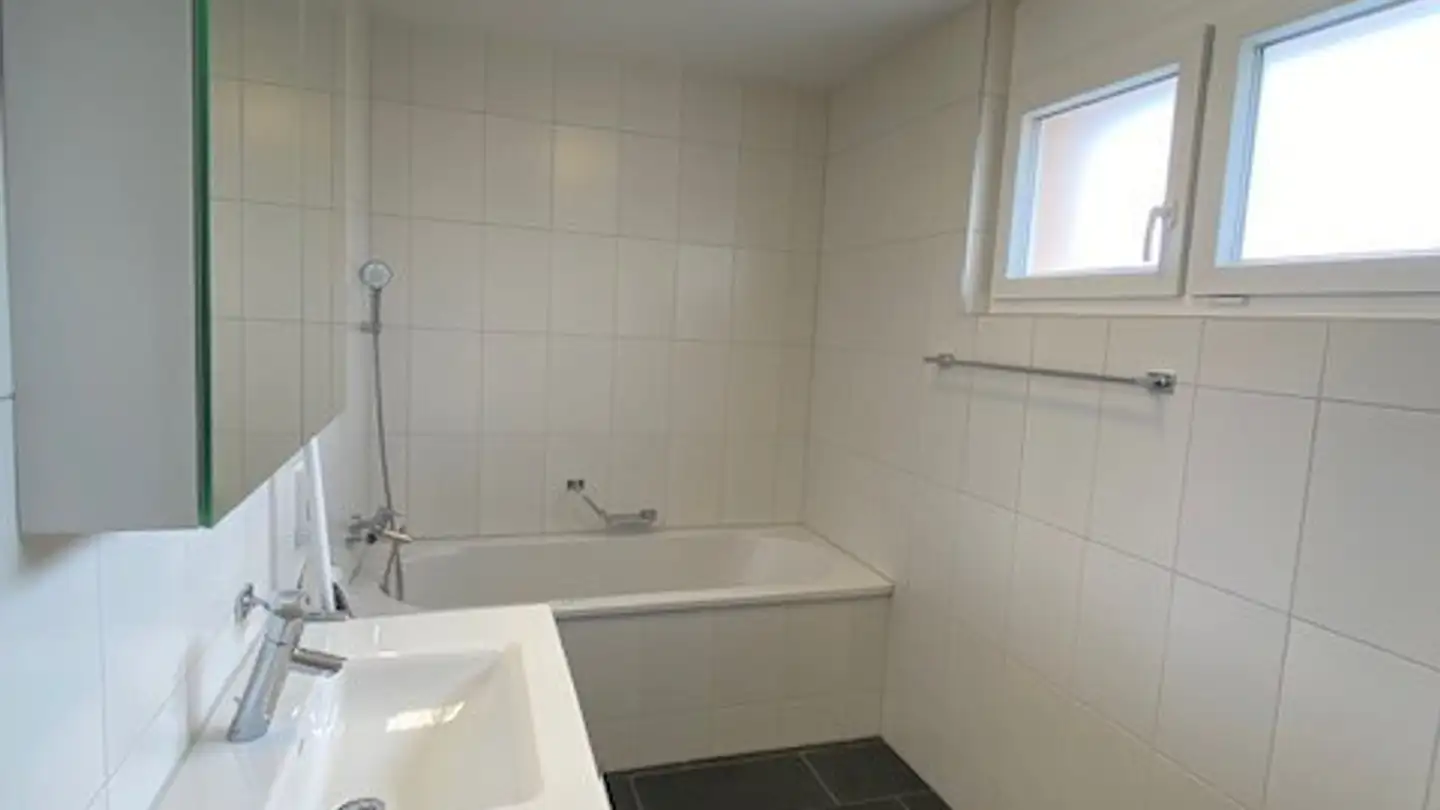 Wohnung mieten - Unterholz 14a, 3380 Wangen an der Aare - Foto 2