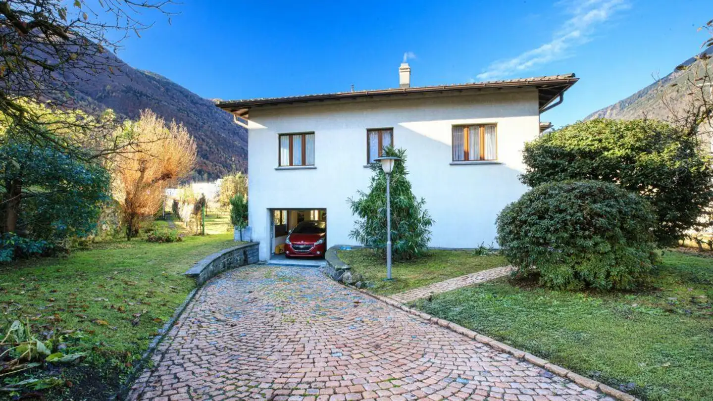 Casa singola in vendita - Pianèzz, 6535 Roveredo GR - Photo 2