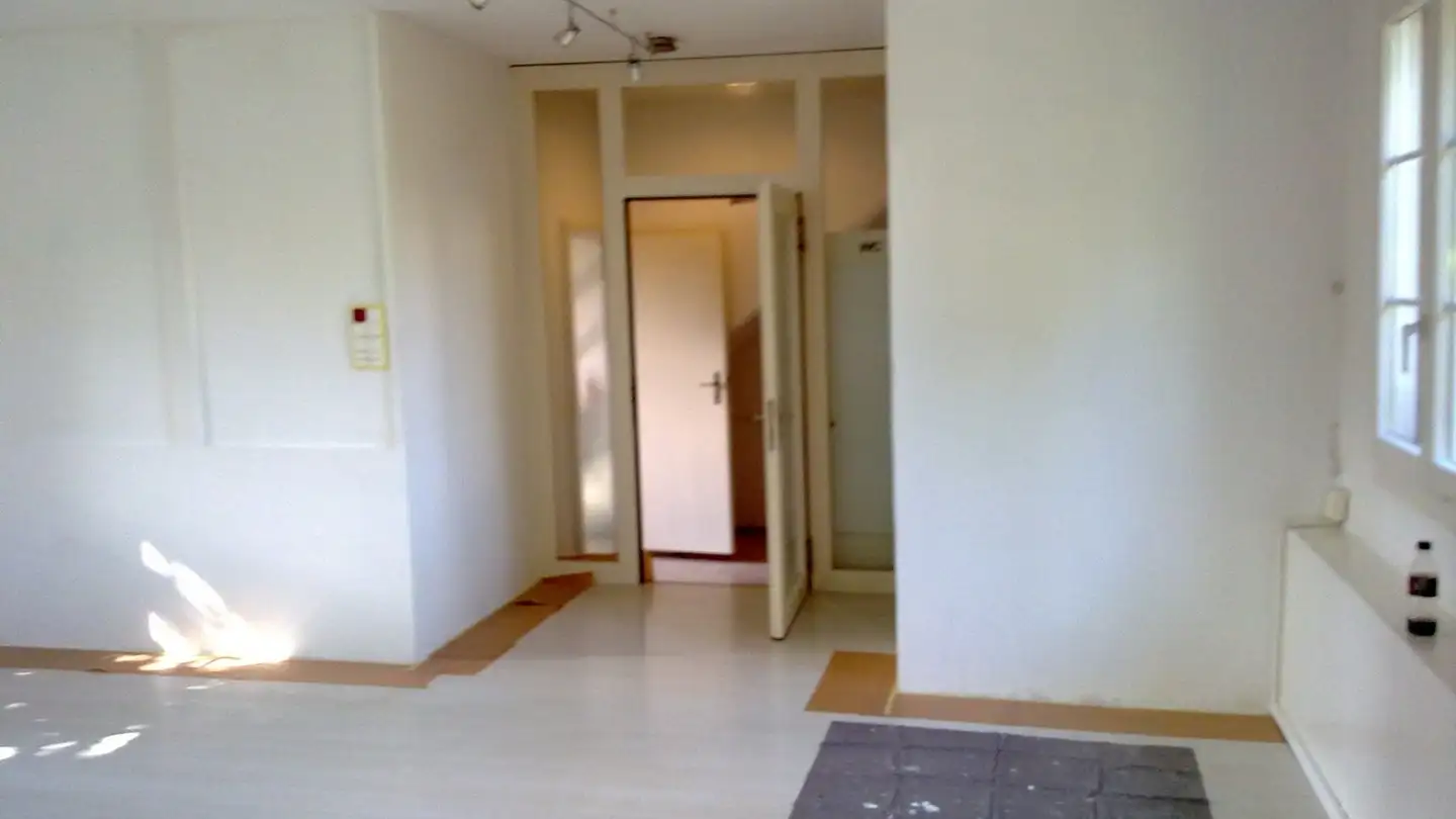 Appartement à louer - Zürcherstrasse 33a, 8104 Weiningen ZH