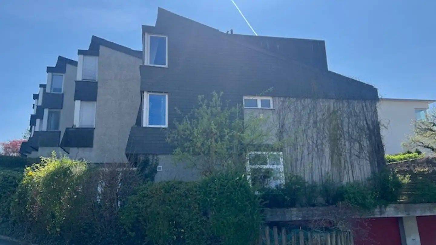 Row house for sale - Lachenstrasse 16, 4104 Oberwil BL