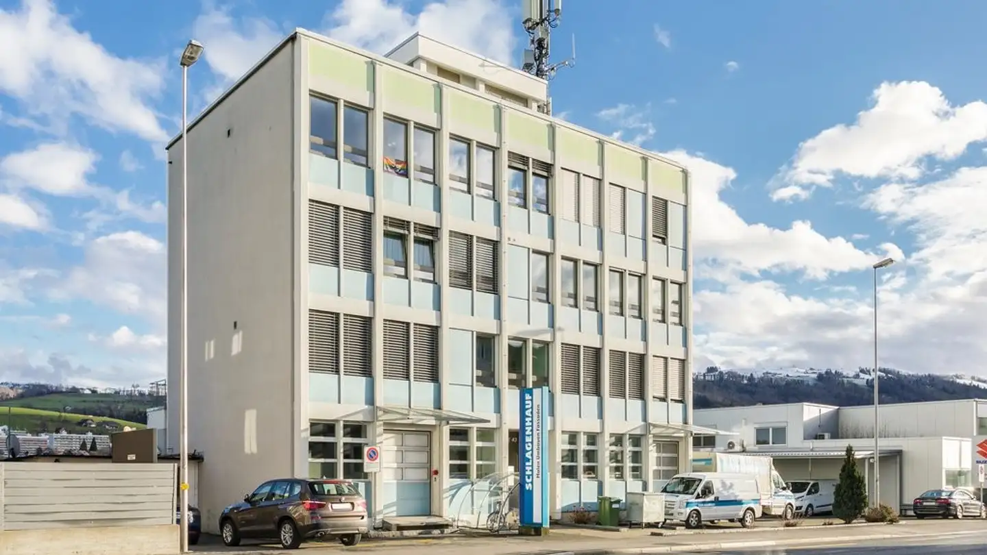 Outdoor parking space for rent - Zugerstrasse 43, 6340 Baar