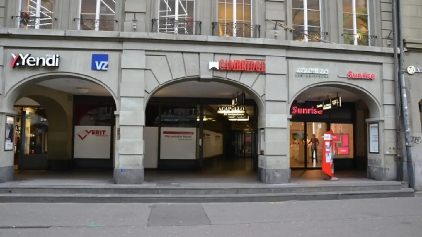 Negozio con vetrina in affitto - Spitalgasse 33, 3011 Bern