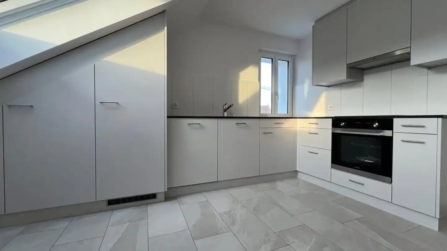 Dachgeschosswohnung mieten - Reutgasse 19, 8406 Winterthur - Foto 2