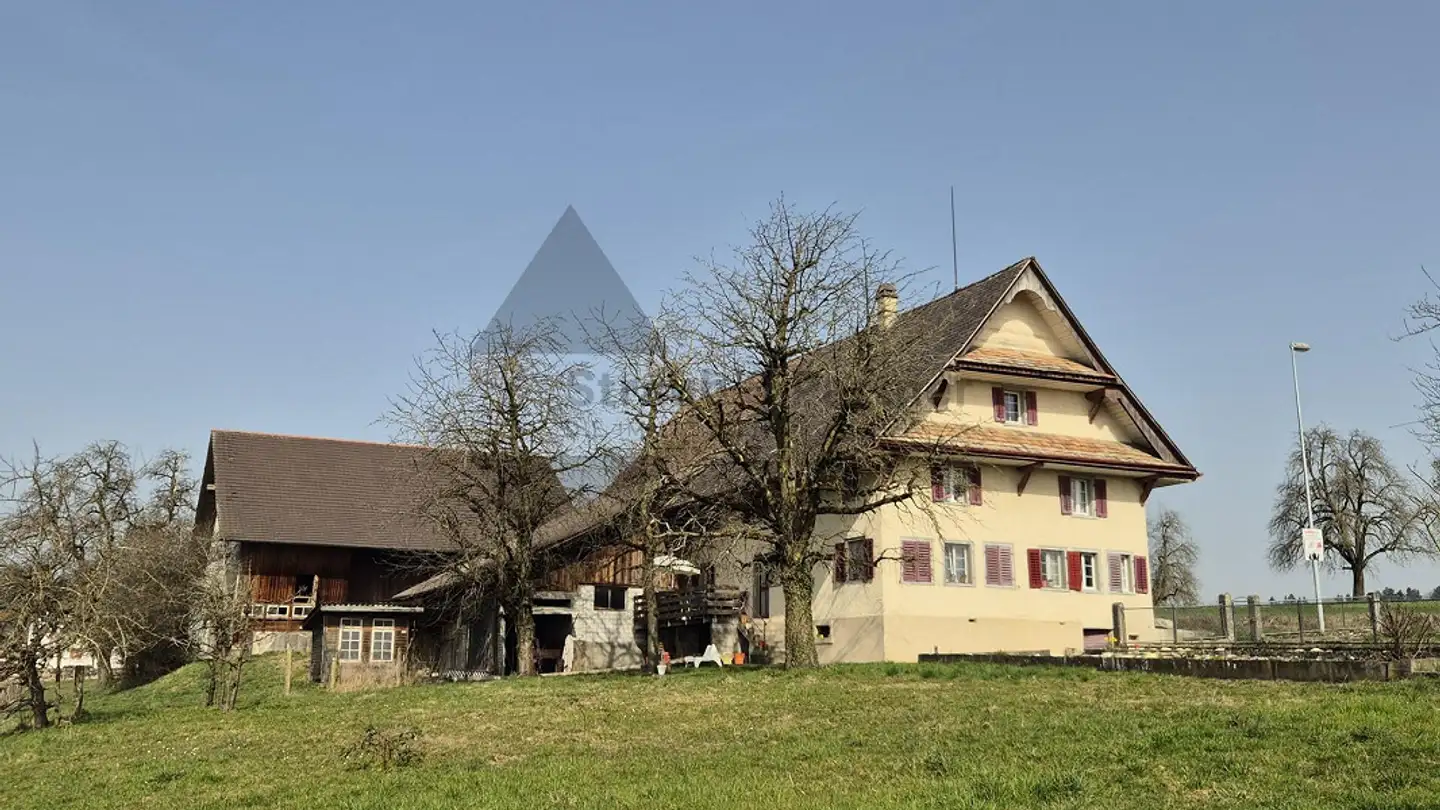 Farm for sale - Berikonerstrasse 21, 8966 Oberwil-Lieli