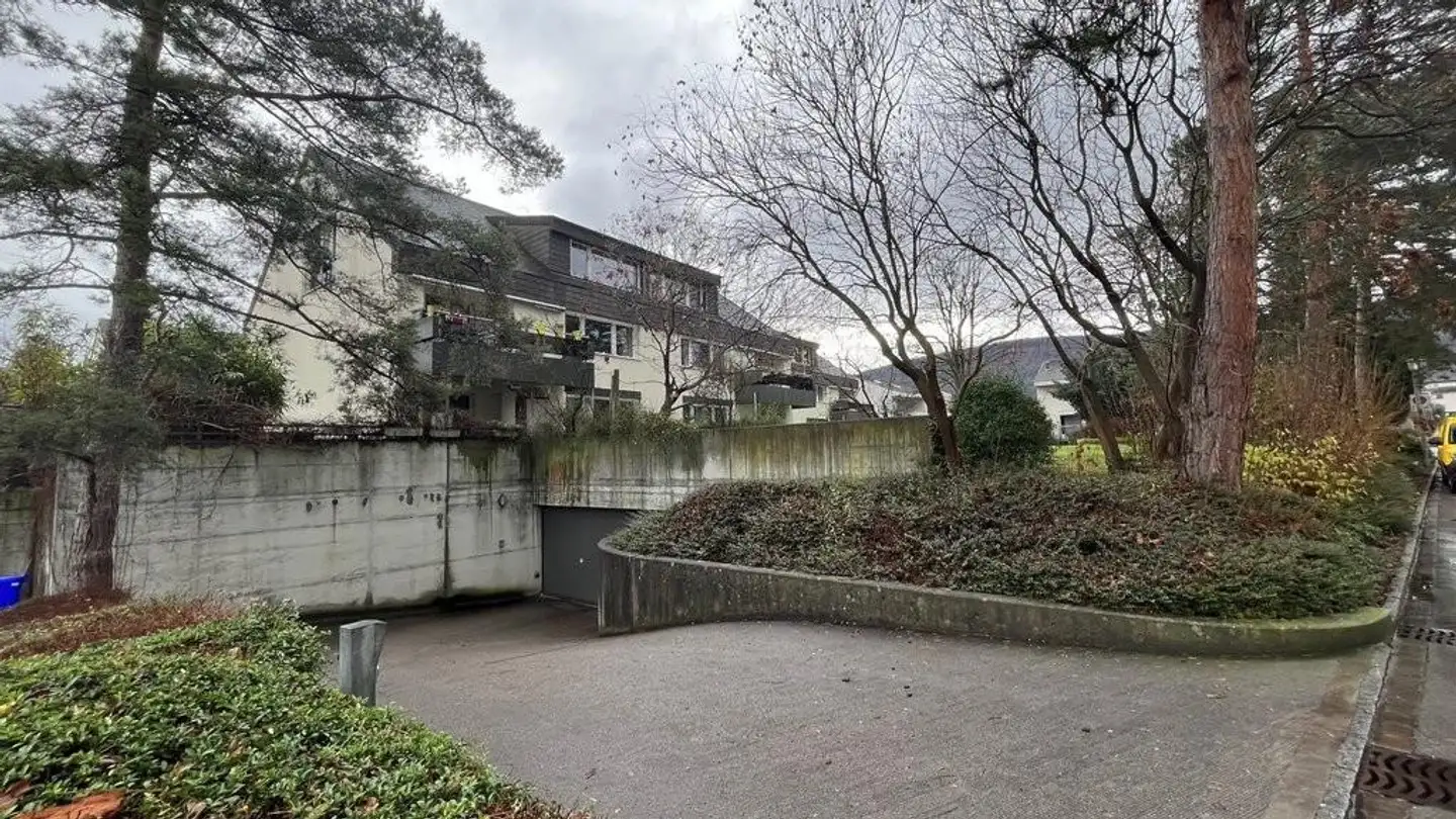 Tiefgaragenstellplatz mieten - Im Winkel 6a, 4107 Ettingen