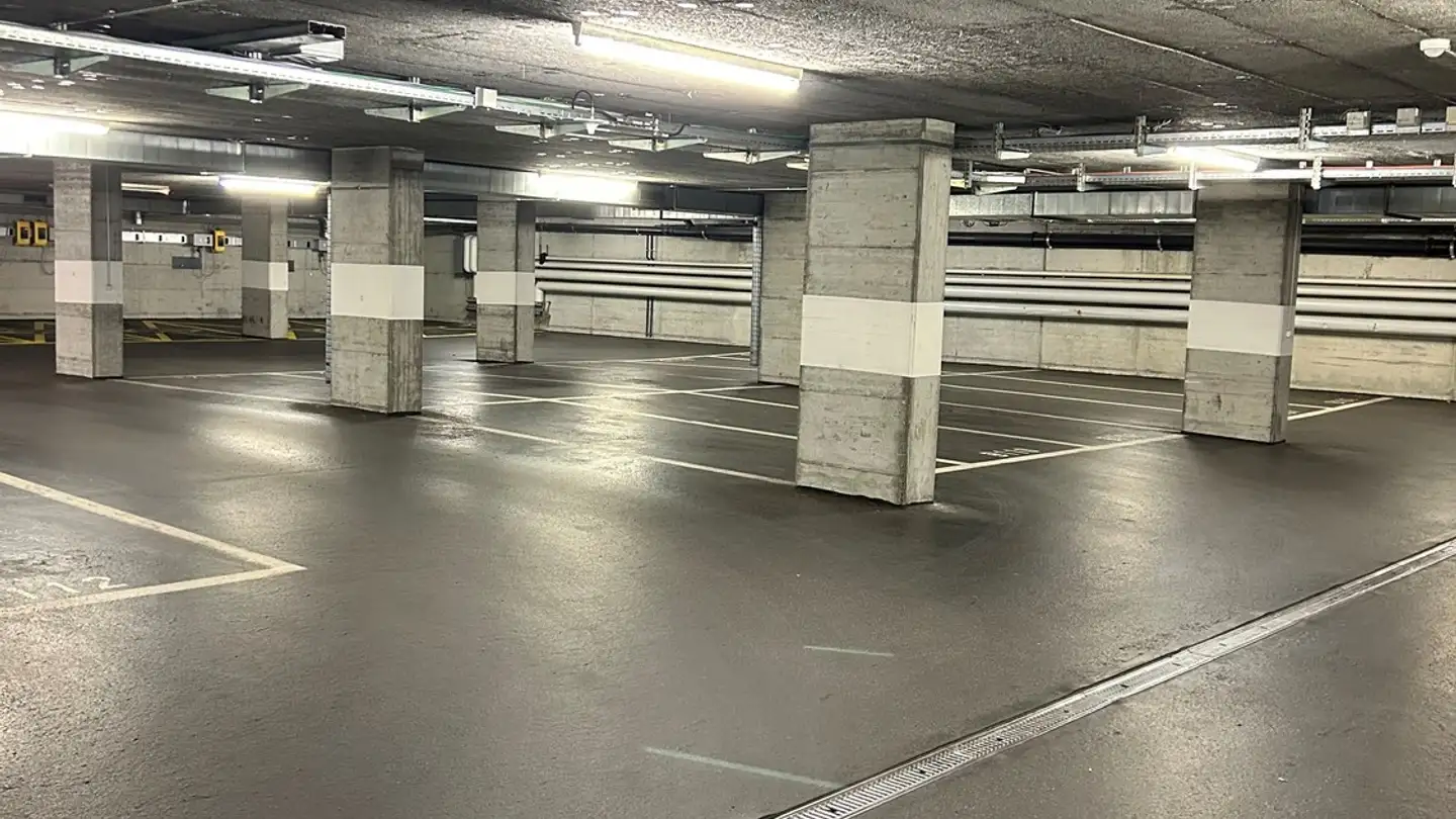 Underground parking space for rent - Bollstrasse 1, 3076 Worb - Photo 2