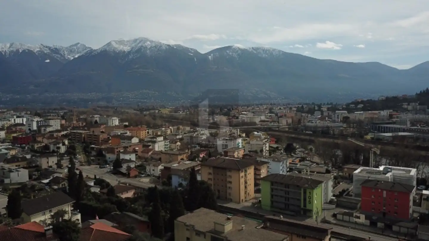Constructible plot for sale - 6600 Locarno