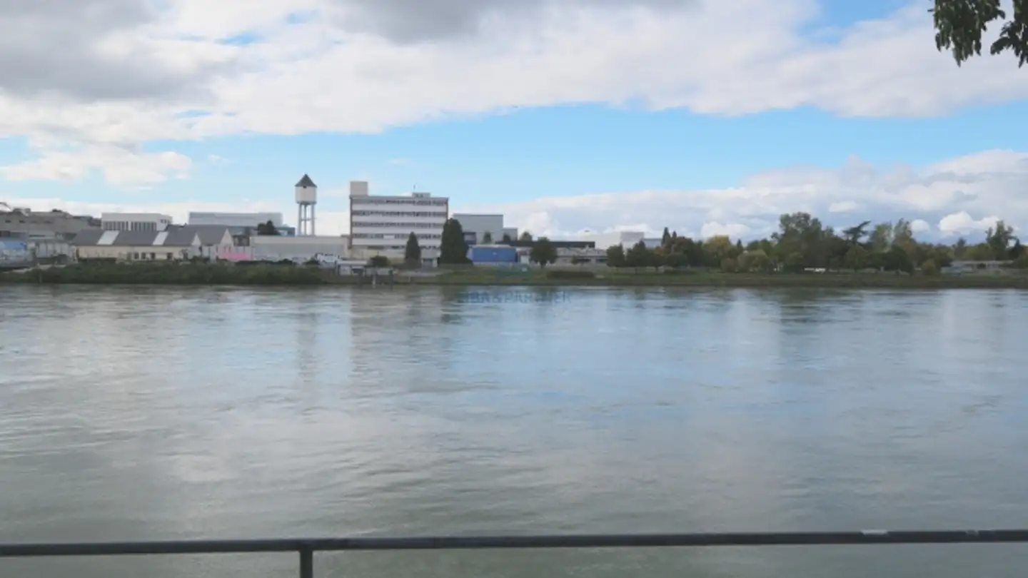 Shop for rent - 4057 Basel