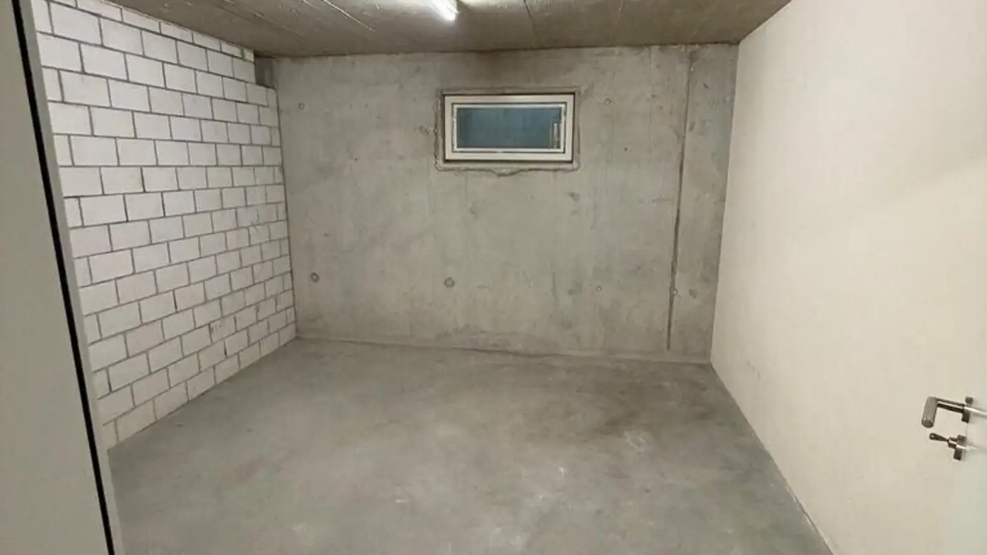 Hobby room for rent - Wirtshüslistrasse 6b, 4665 Oftringen