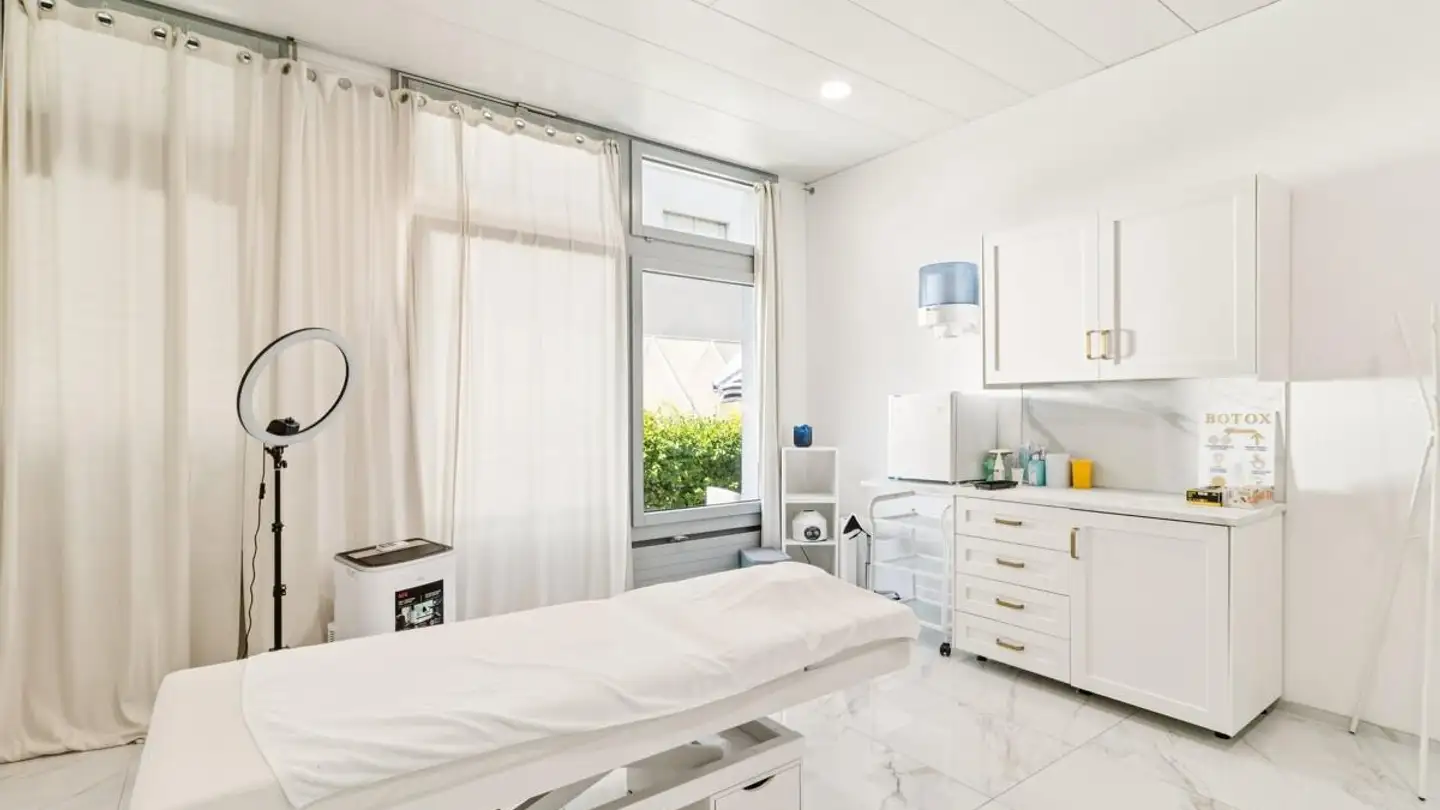 Medical practice for sale - Schöneggstrasse 6, 8953 Dietikon - Photo 4