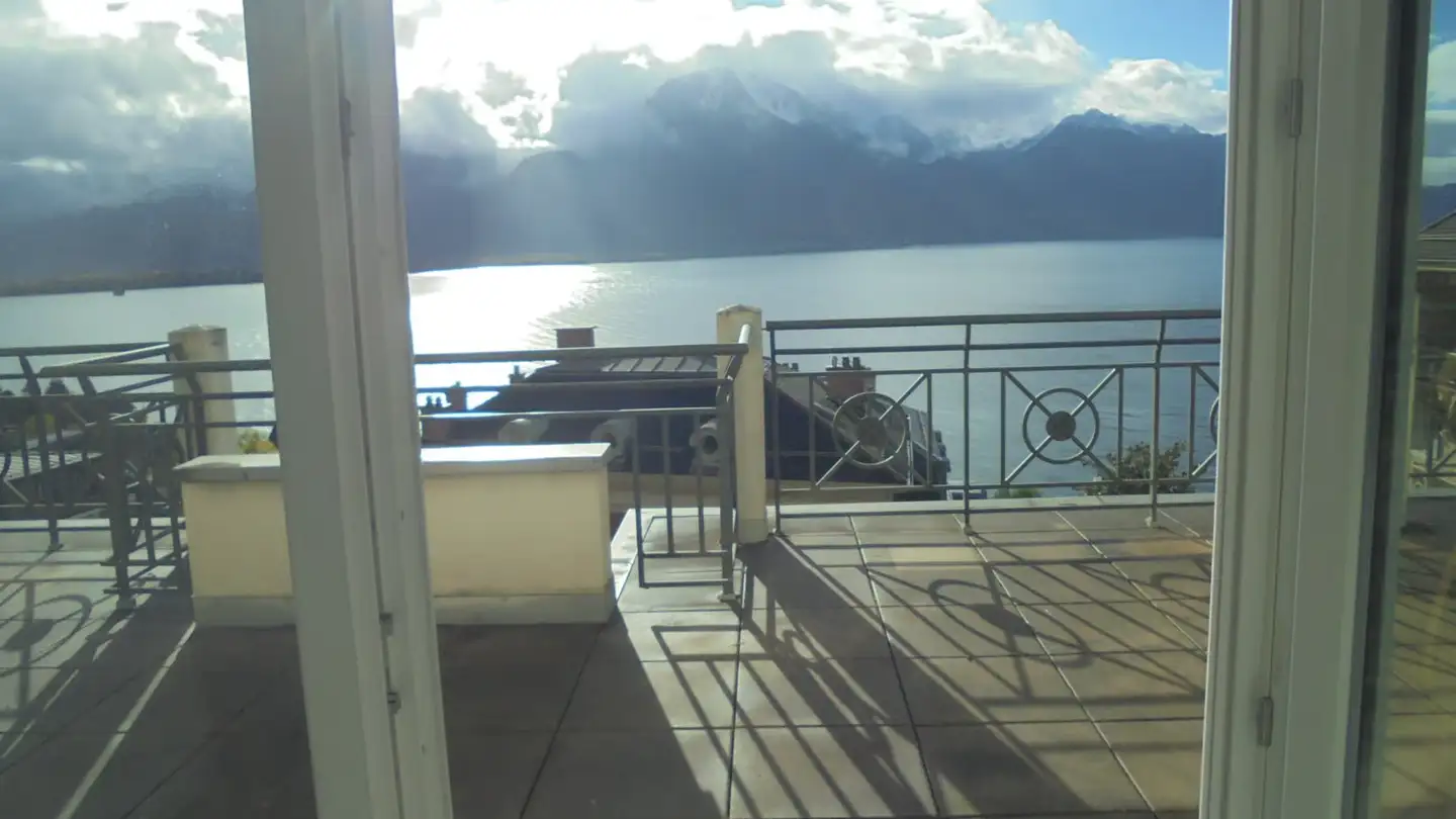 Apartment for rent - Avenue De Collonge, 1820 Territet - Photo 4