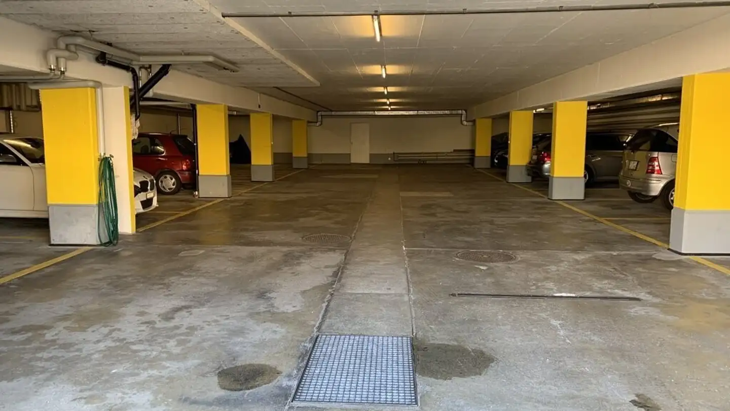 Parcheggio sotterraneo in affitto - Im Späten, 8906 Bonstetten - Photo 2