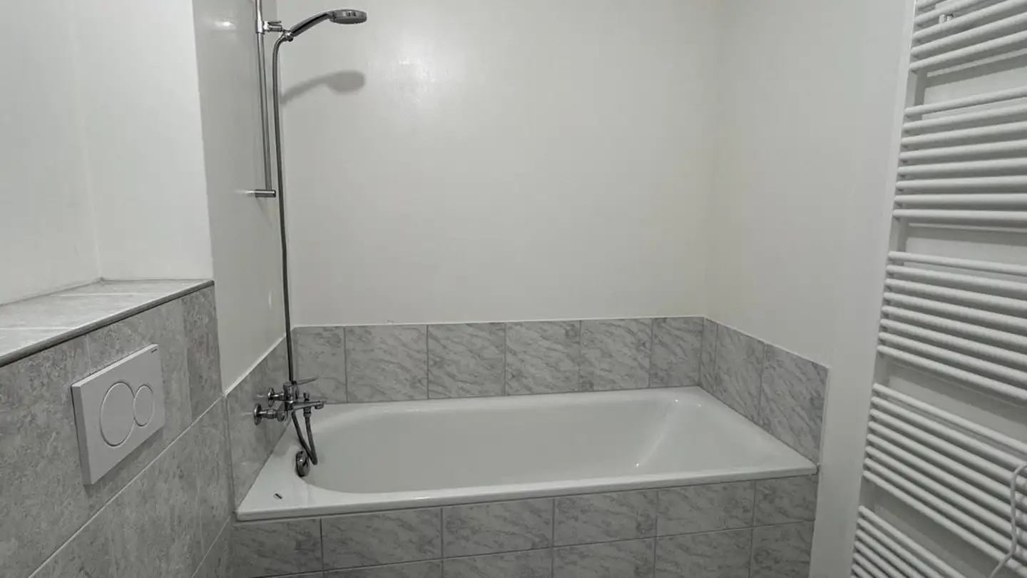 Gewerbe mieten - Dorfstrasse 2, 8603 Schwerzenbach - Foto 3