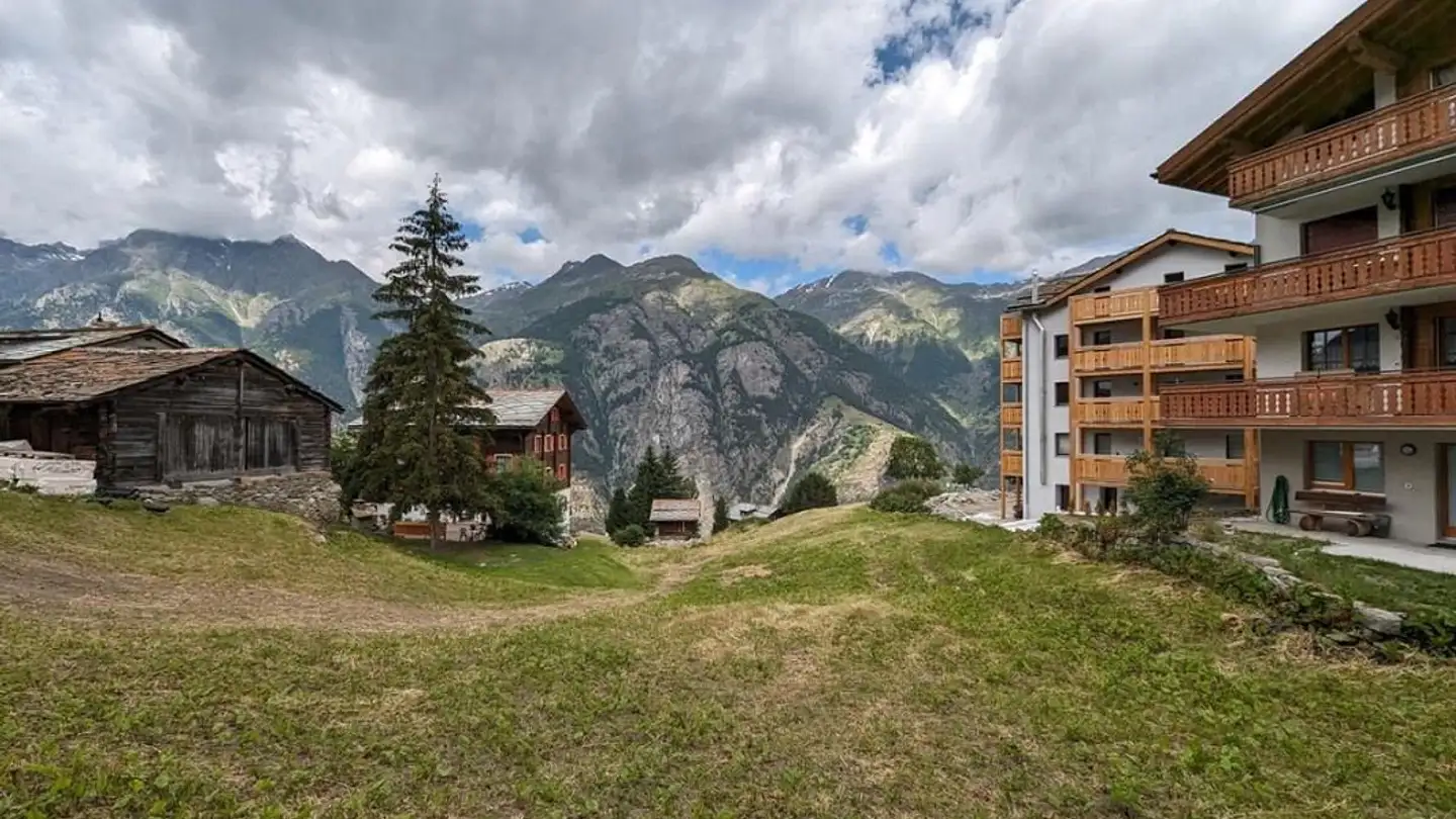 Constructible plot for sale - 3925 Grächen - Photo 2