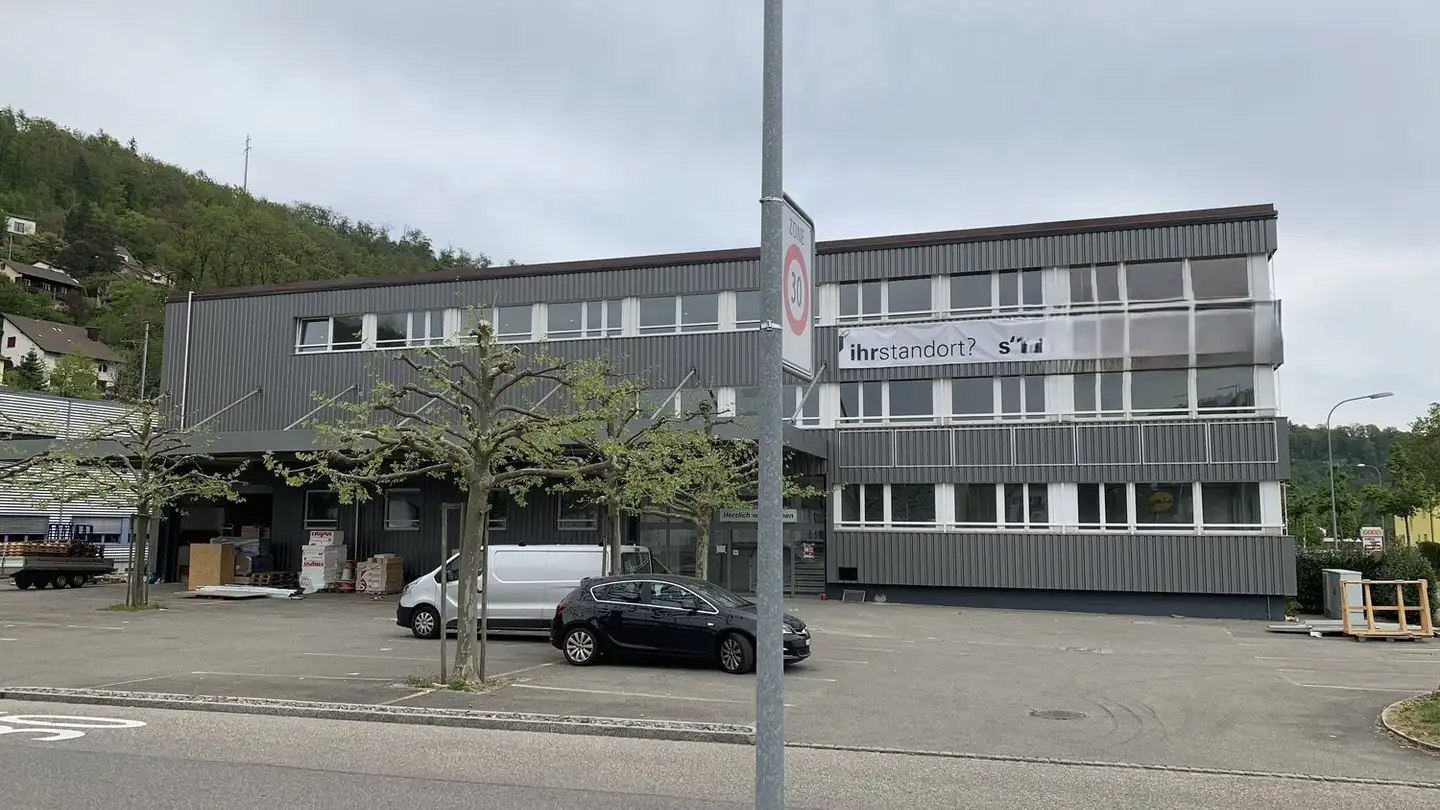 Spazio ufficio in affitto - Winznauerstrasse 101, 4632 Trimbach - Photo 2