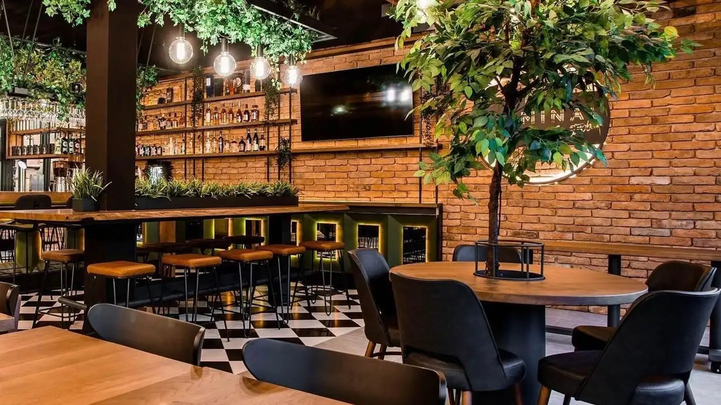 Restaurant à vendre - 8302 Kloten