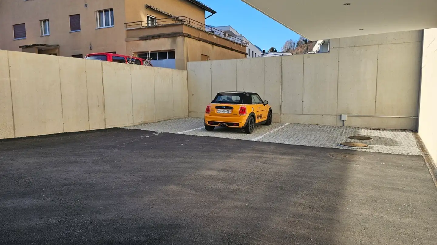 Parkplatz im Freien mieten - Fo-Strasse 2, 3904 Naters - Foto 2