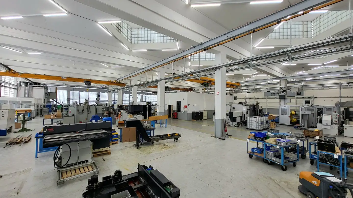 Commerciale in affitto - Joweid Zentrum 2, 8630 Rüti ZH - Photo 3