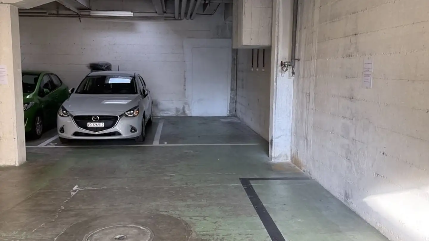 Single garage for rent - Chemin Des Croix-Rouges 14, 1007 Lausanne - Photo 2