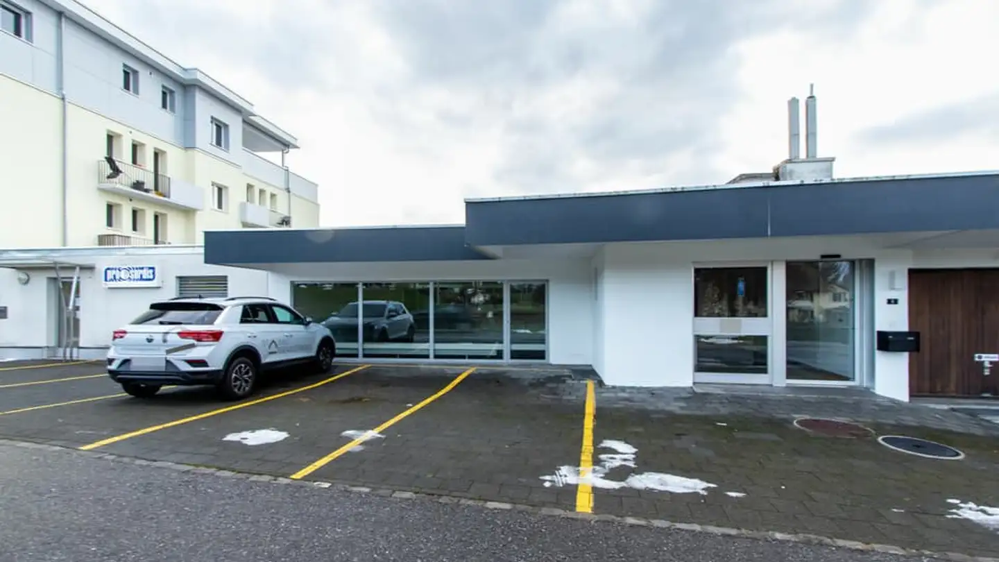 Commercial for rent - Muntelierstrasse 5, 3280 Murten