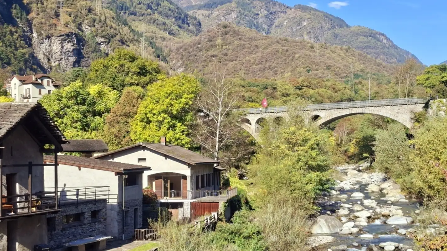 Casa singola in vendita - Ai Pontin 4, 6745 Giornico - Photo 2