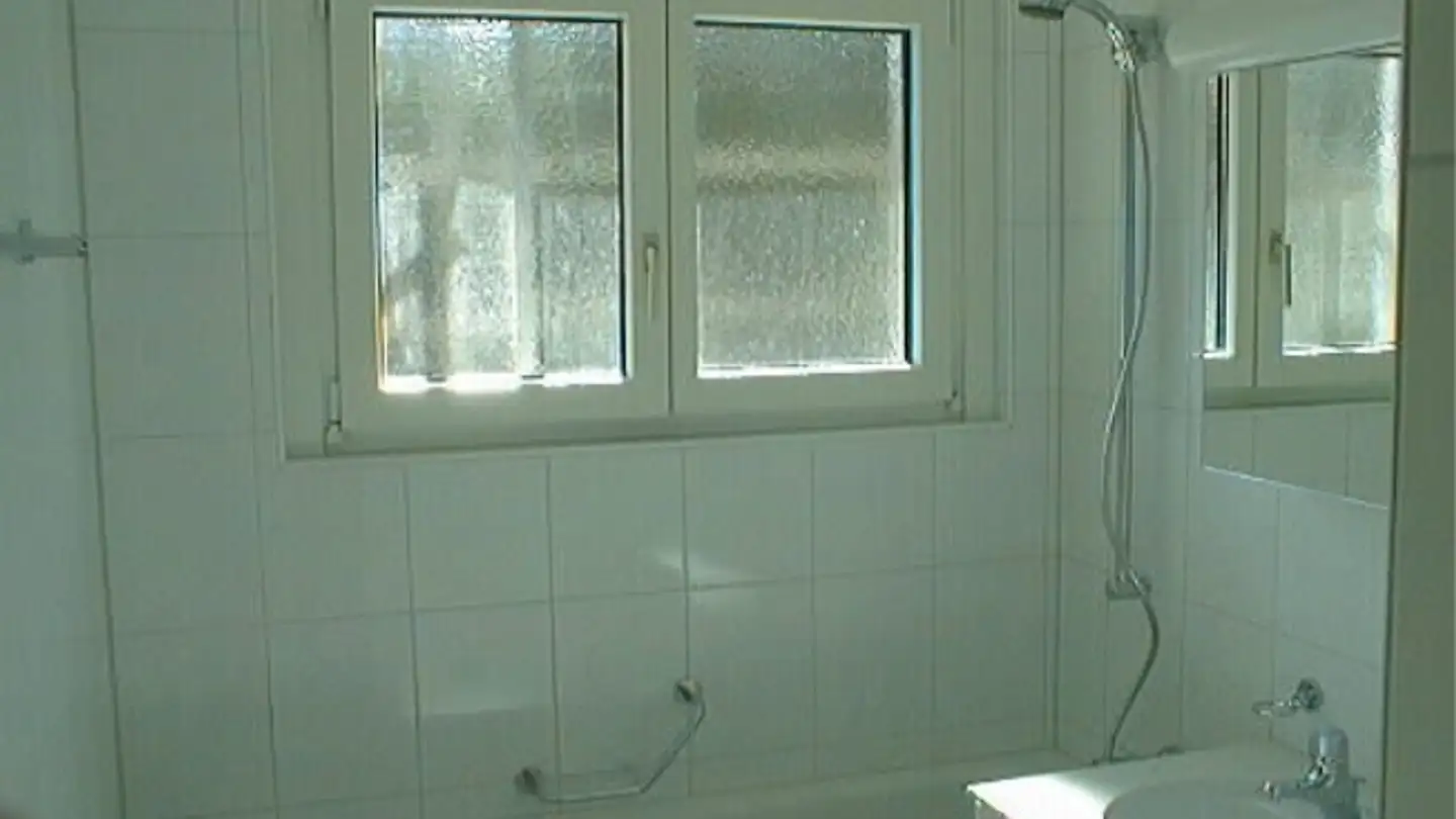 Apartment for rent - Bachtobelstrasse 15, 8106 Adlikon b. Regensdorf - Photo 4