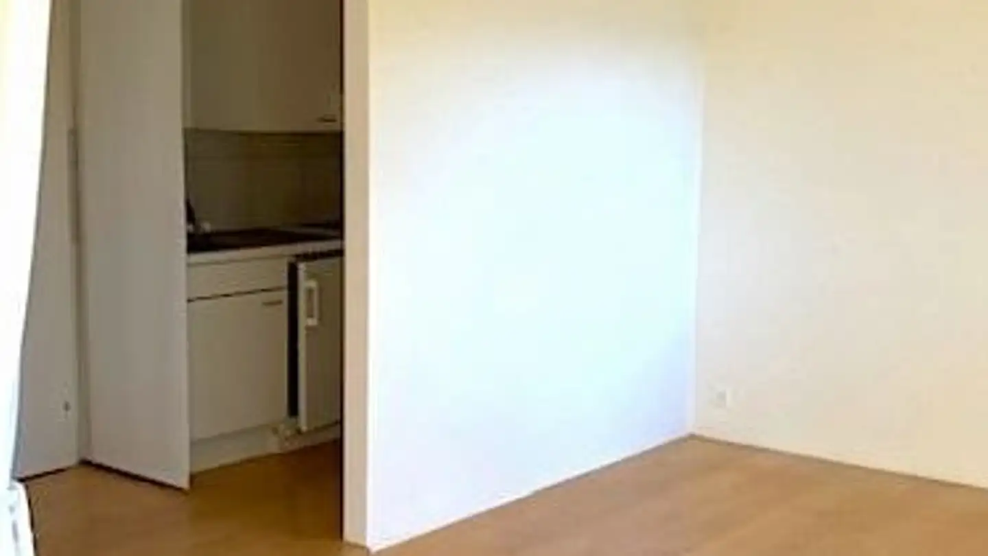 Studio for rent - Hesligenstrasse 6, 8700 Küsnacht ZH - Photo 4