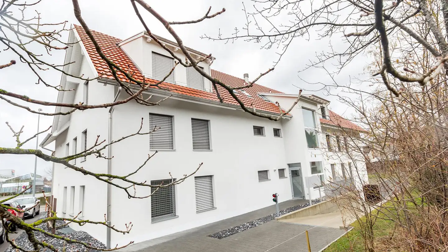Garage individuel à louer - Mittlere Mühlestrasse 6, 8598 Bottighofen