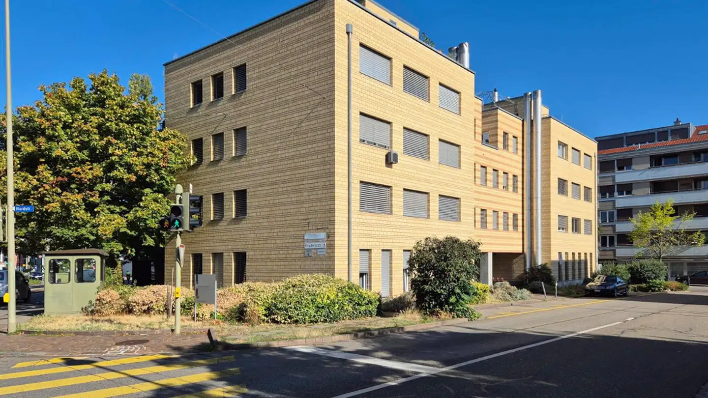 Office space for rent - Hardstrasse 4, 4127 Birsfelden