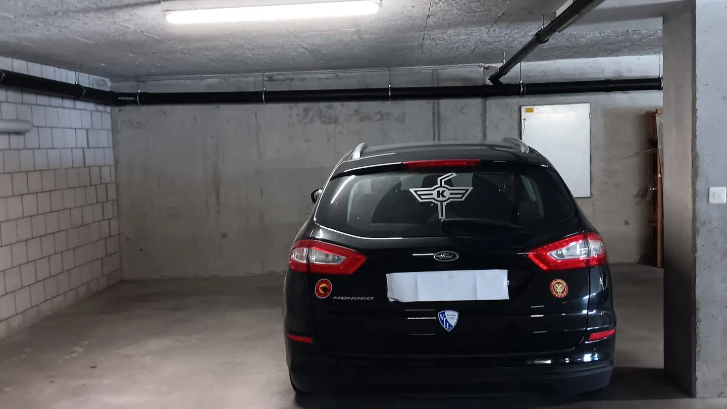 Parkplatz im Freien mieten - Alte Lunkhoferstrasse 9, 8905 Arni AG