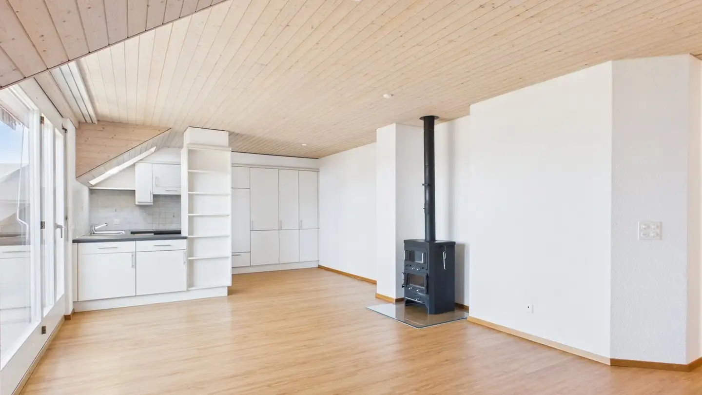 Attic flat for rent - Rüselmattstrasse 2, 3296 Arch - Photo 2