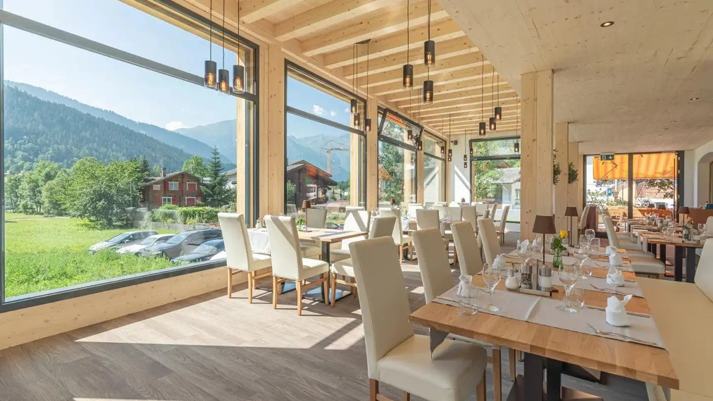 Hotel for sale - 3984 Fiesch - Photo 2