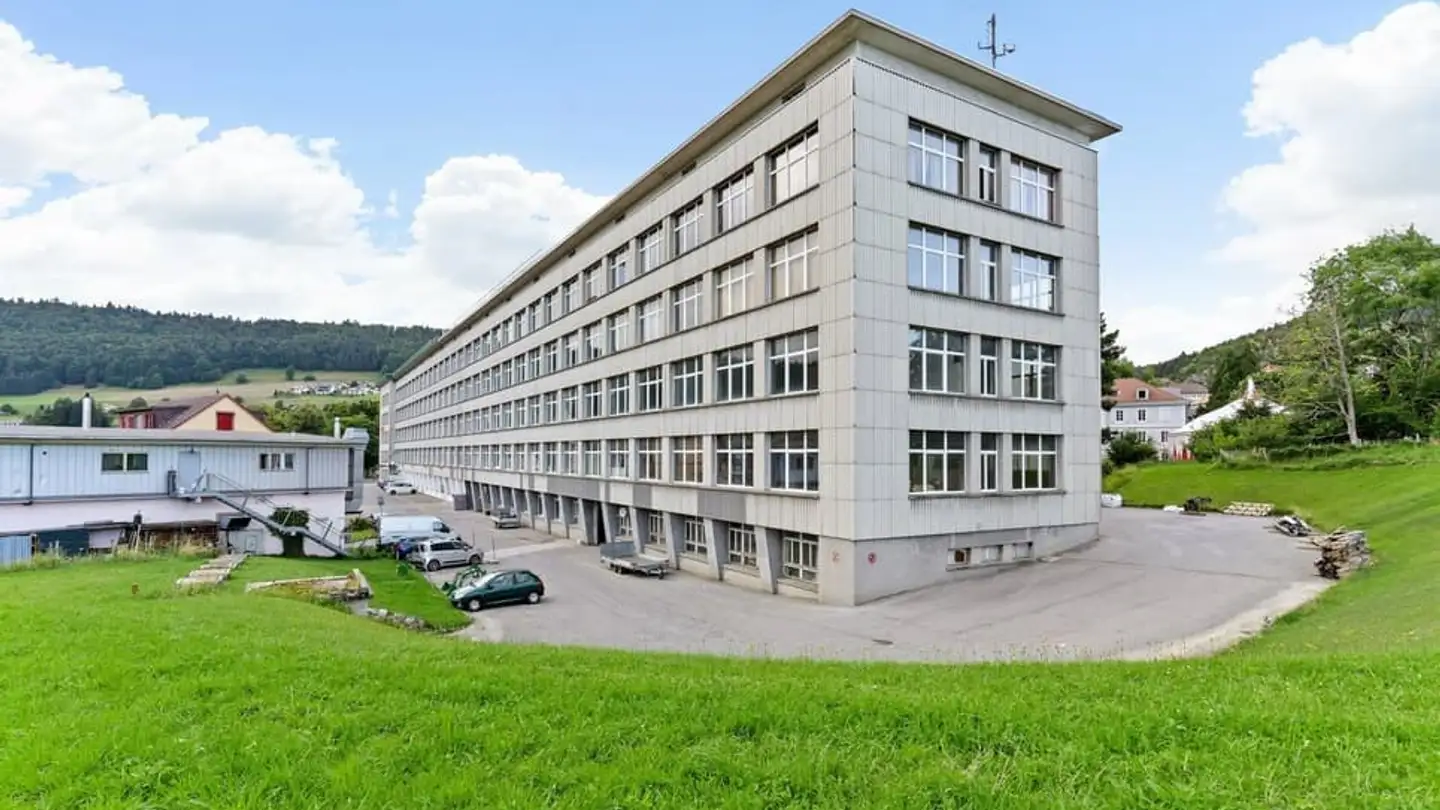 Gewerbe mieten - Rue de l'Industrie 21, 1450 Ste-Croix - Foto 4