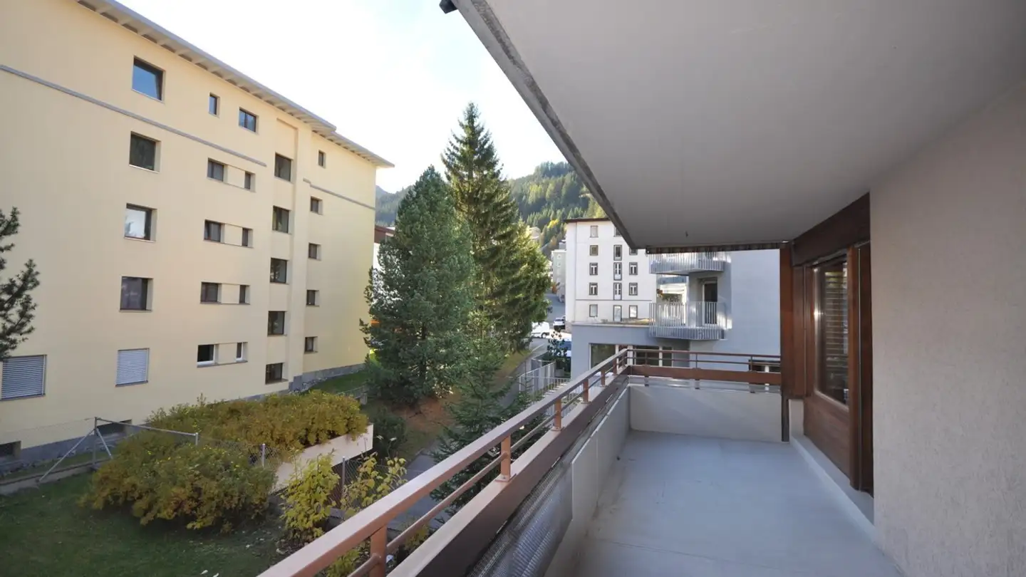 Appartement à louer - Eisbahnstrasse 4, 7270 Davos Platz - Photo 4