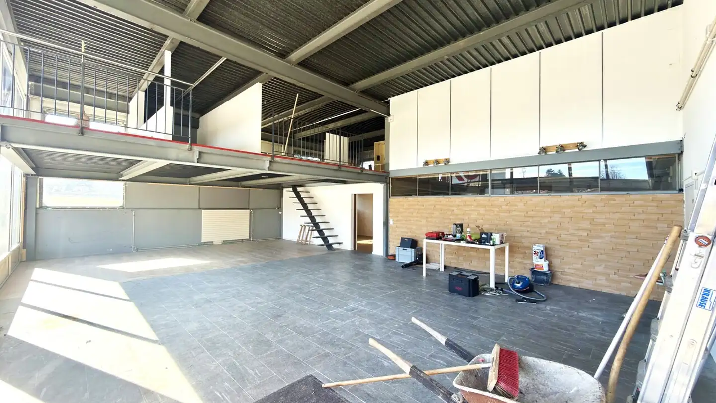 Commercial à louer - Chemin du Bas de l'Etang, 1740 Neyruz FR - Photo 3