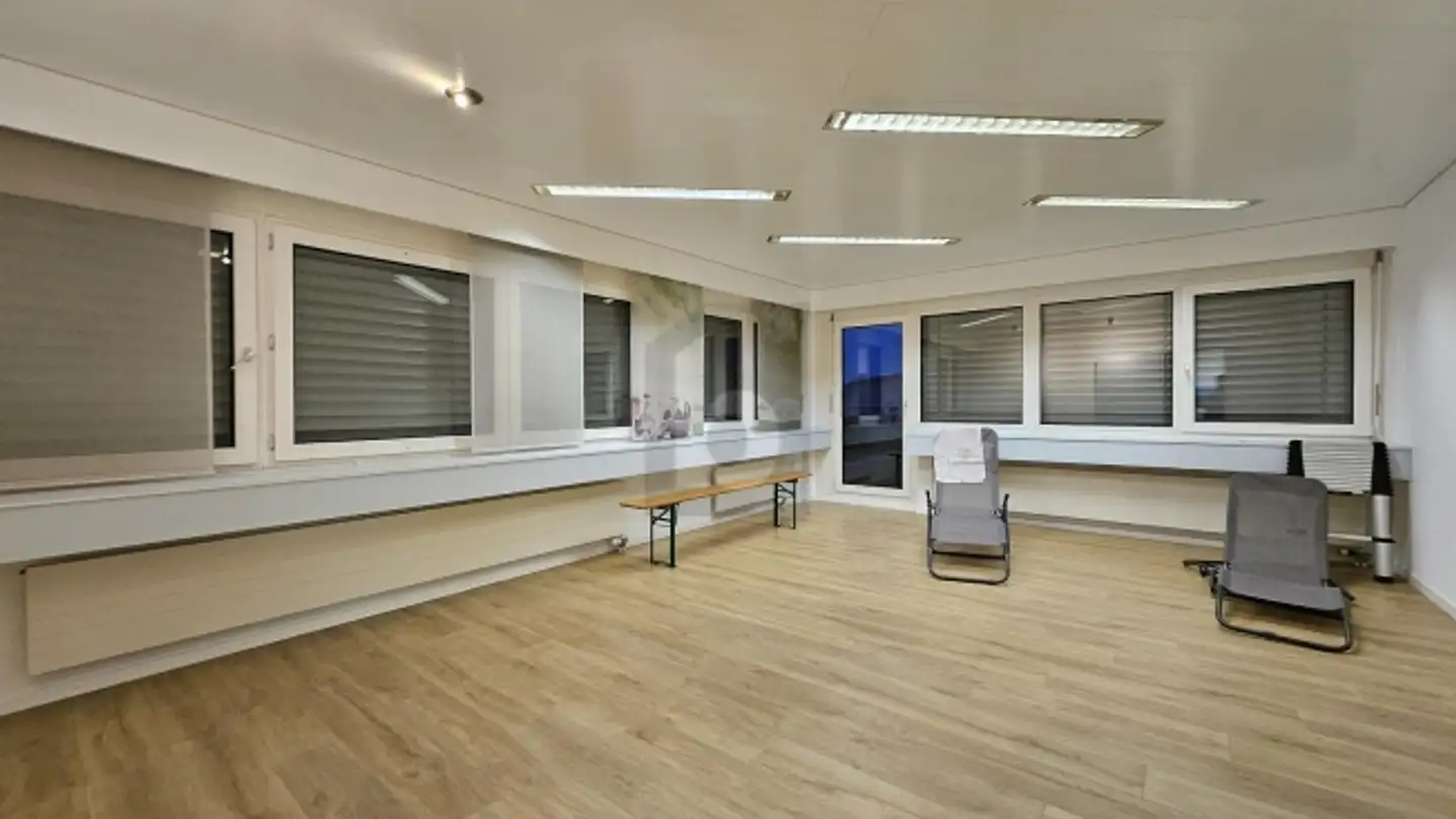 Bürofläche mieten - 8306 Brüttisellen