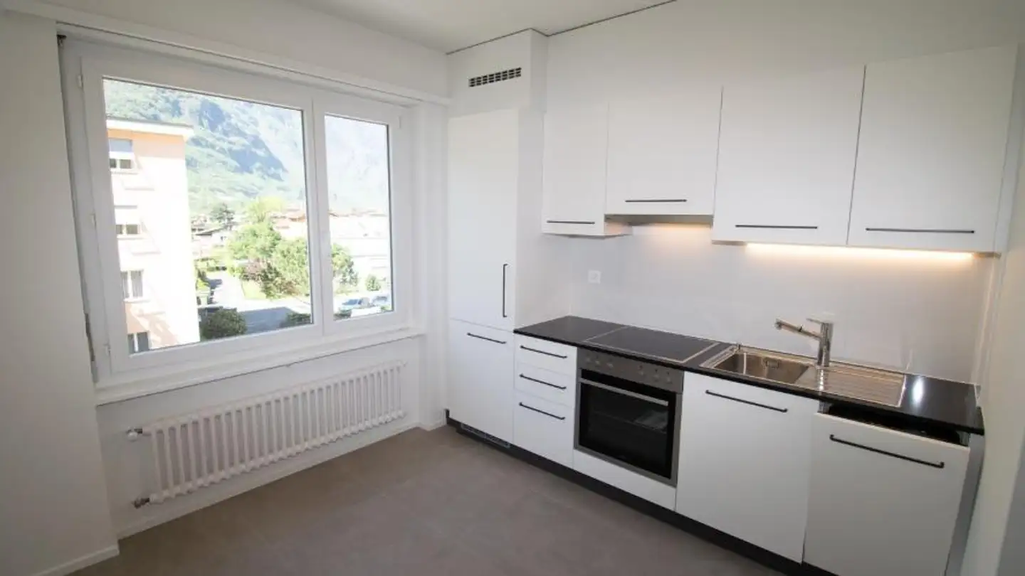 Apartment for rent - Via Generale Guisan 10, 6710 Biasca