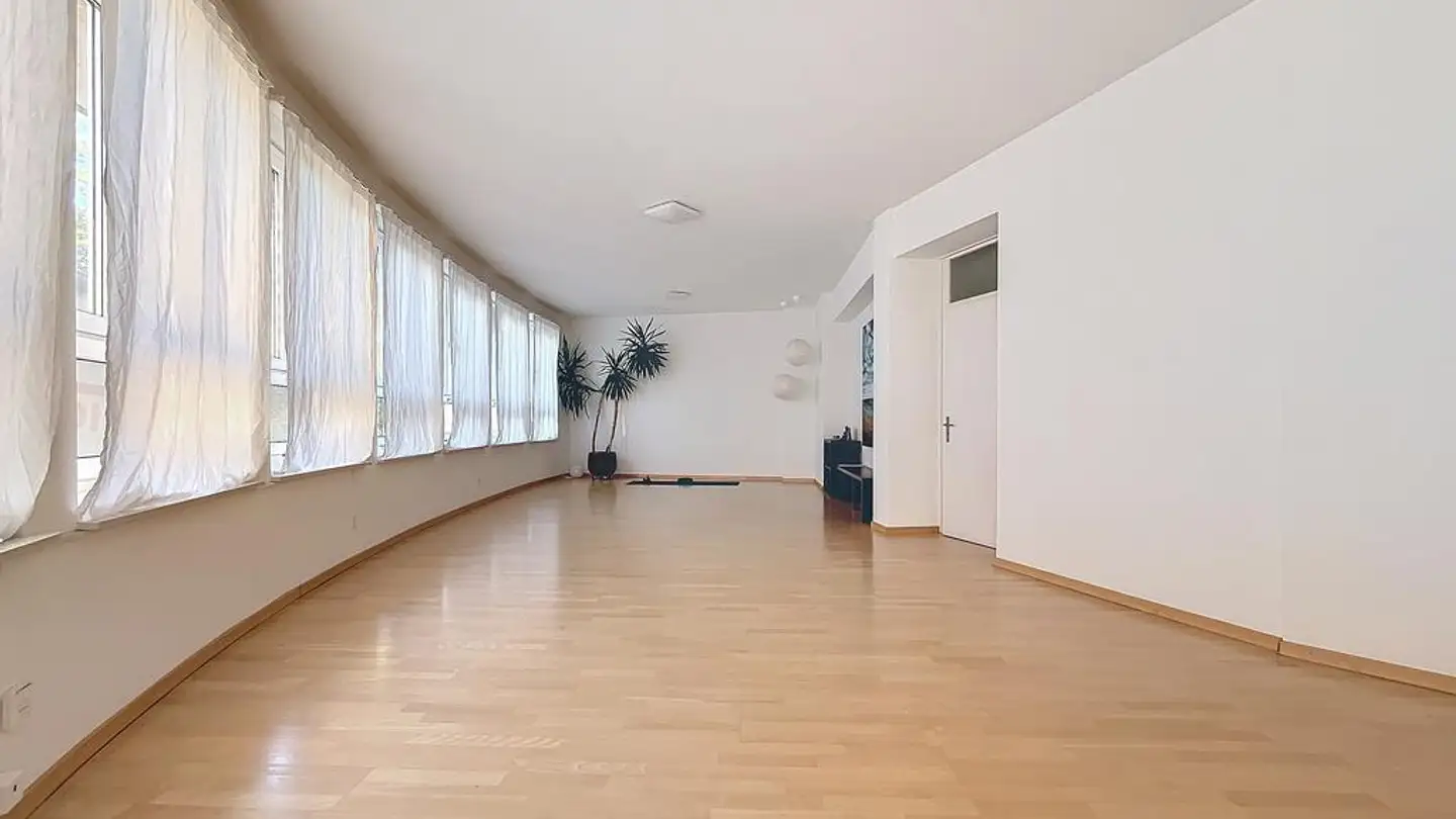 Commerciale in affitto - Wettingerstrasse 19, 5400 Baden