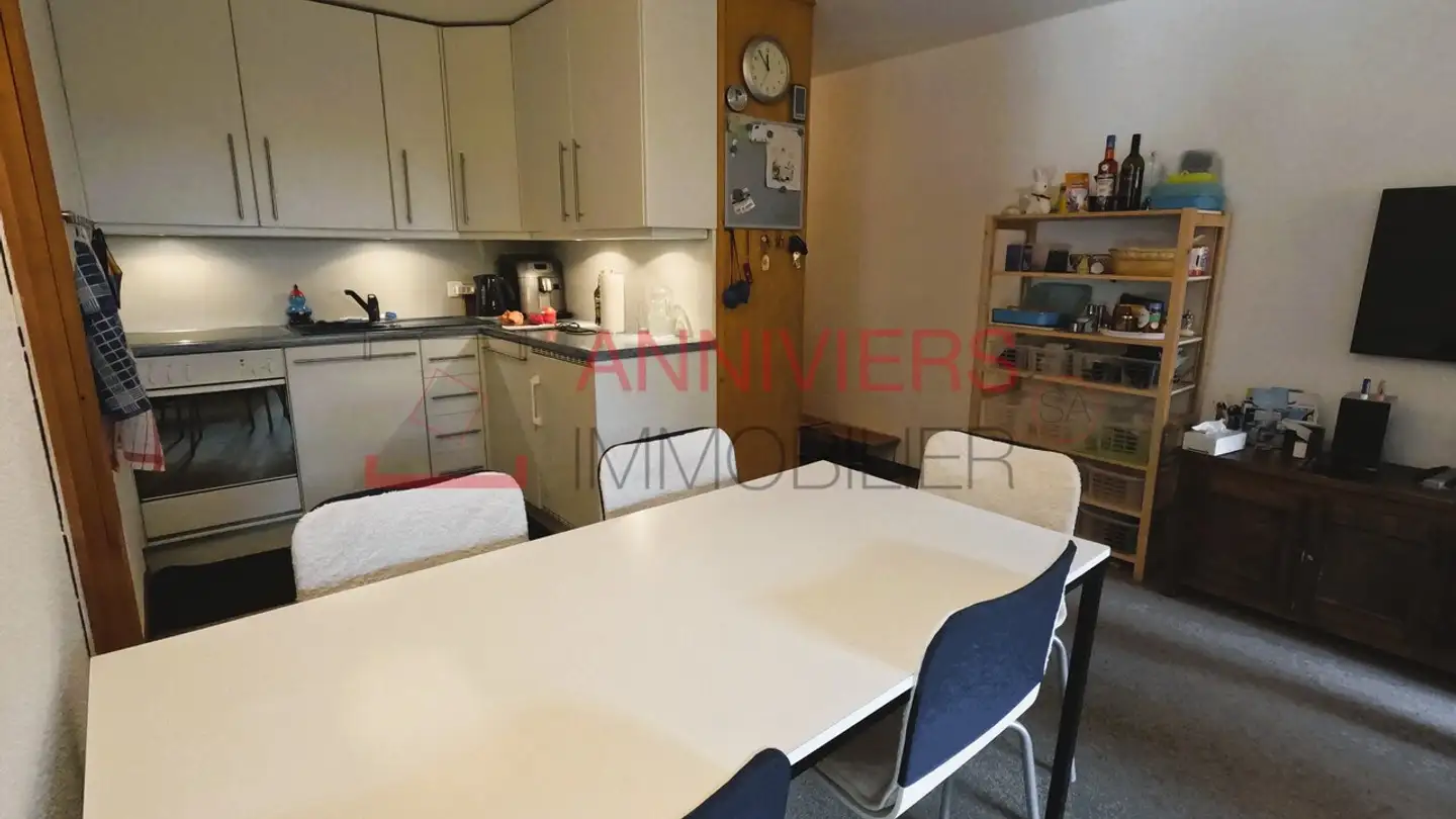 Apartment for sale - Rue Du Télécabine, 3961 Grimentz - Photo 2