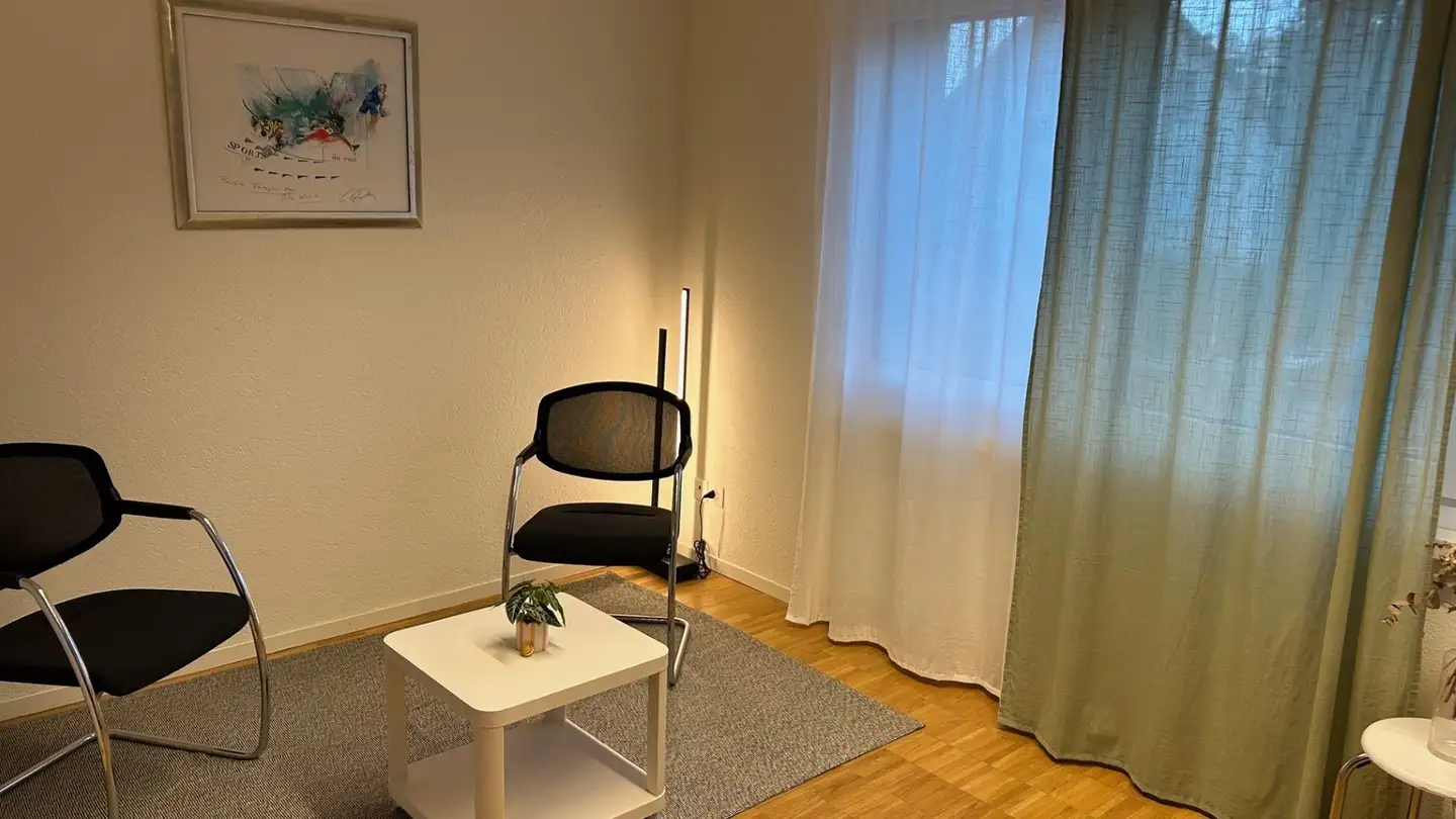 Bürofläche mieten - 8136 Gattikon