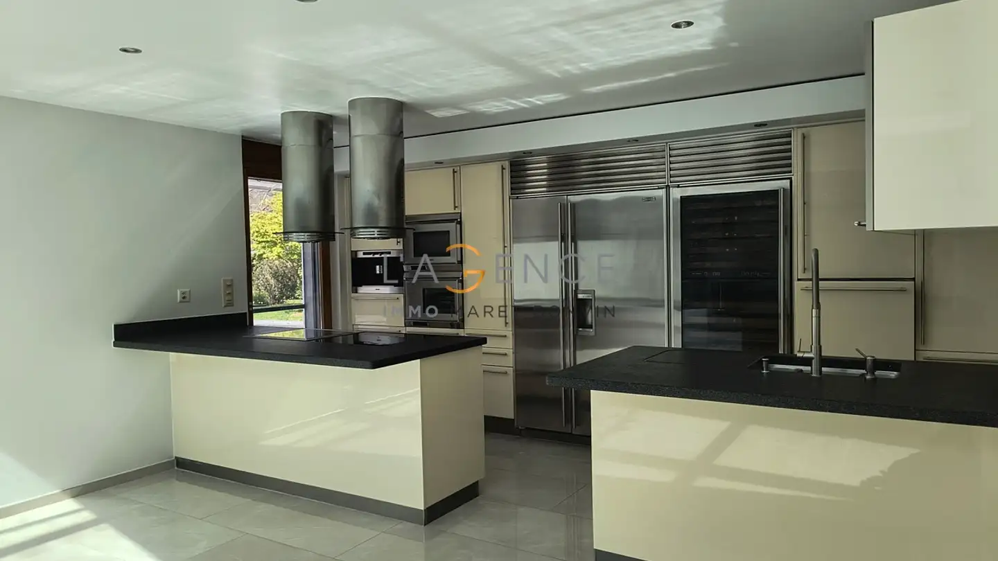 Villa in vendita - 1926 Fully - Photo 2