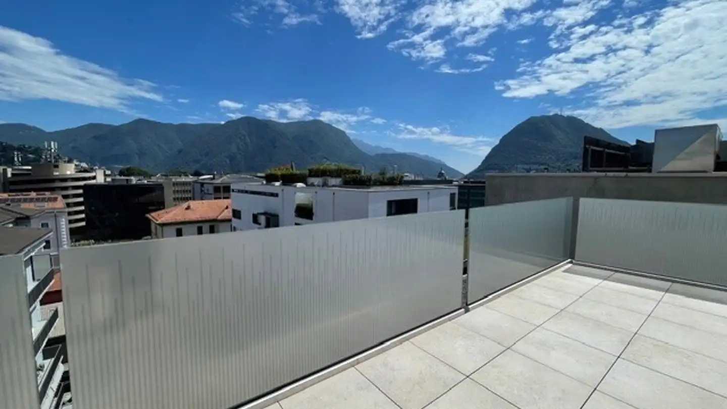 Wohnung mieten - 6900 Lugano - Foto 2