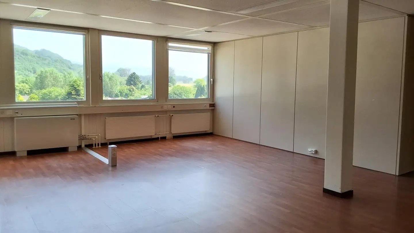 Bürofläche mieten - Route De Soleure 12, 2072 St-Blaise - Foto 3