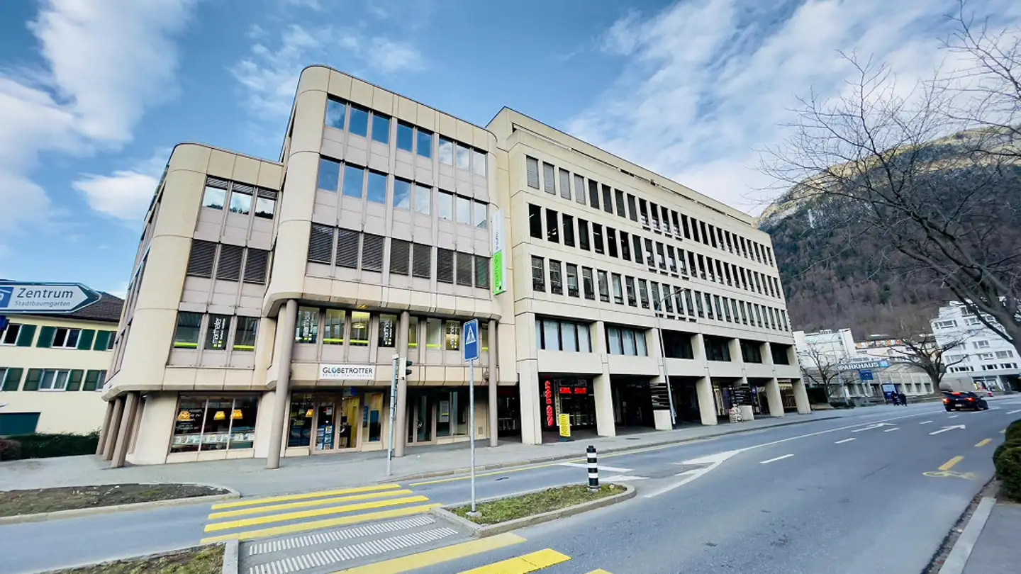 Mischgenutztes Gebäude mieten - Gäuggelistrasse 16, 7000 Chur