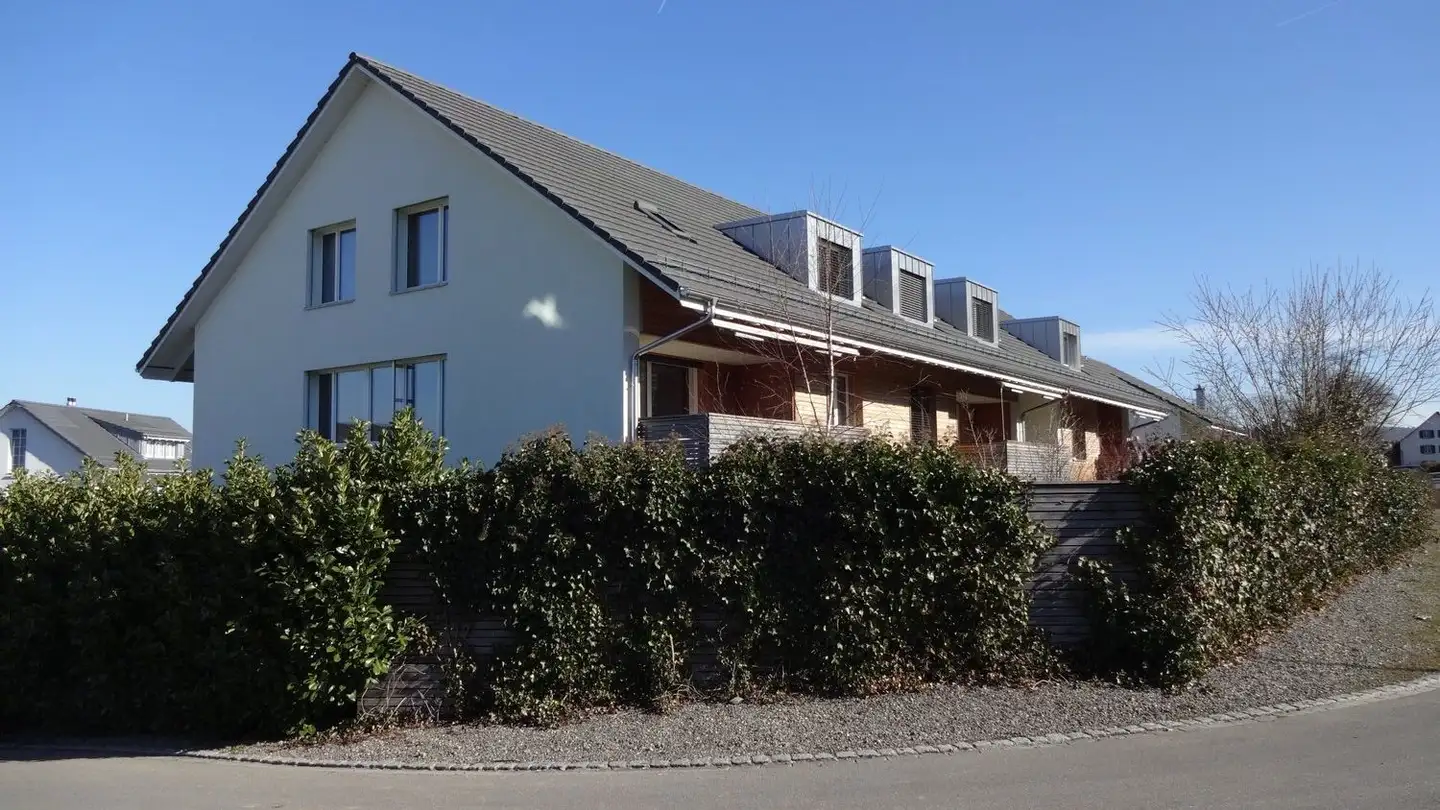 Maisonette mieten - Chläfflerstrasse 17, 8416 Flaach