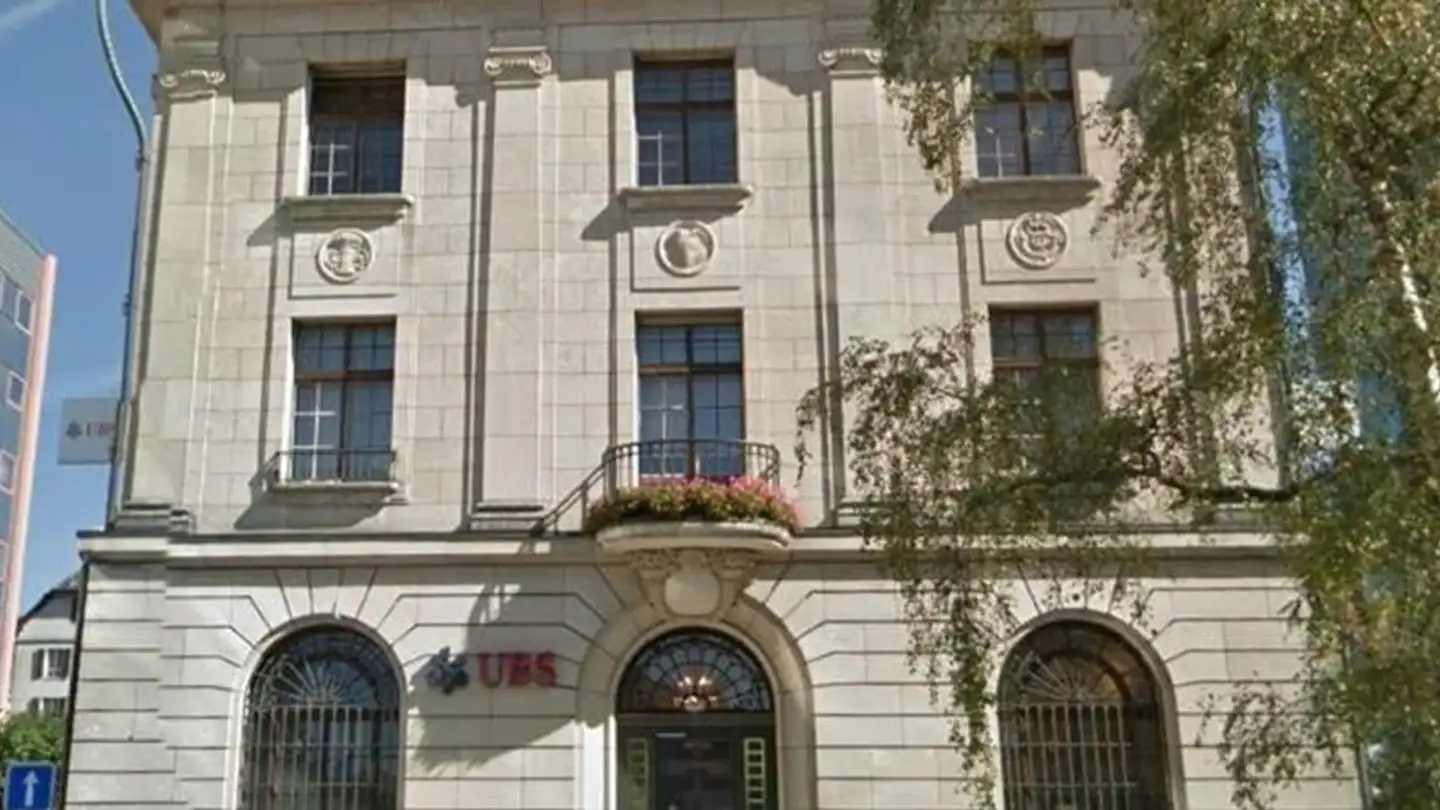 Spazio ufficio in affitto - Rue Henry-Grandjean 5, 2400 Le Locle