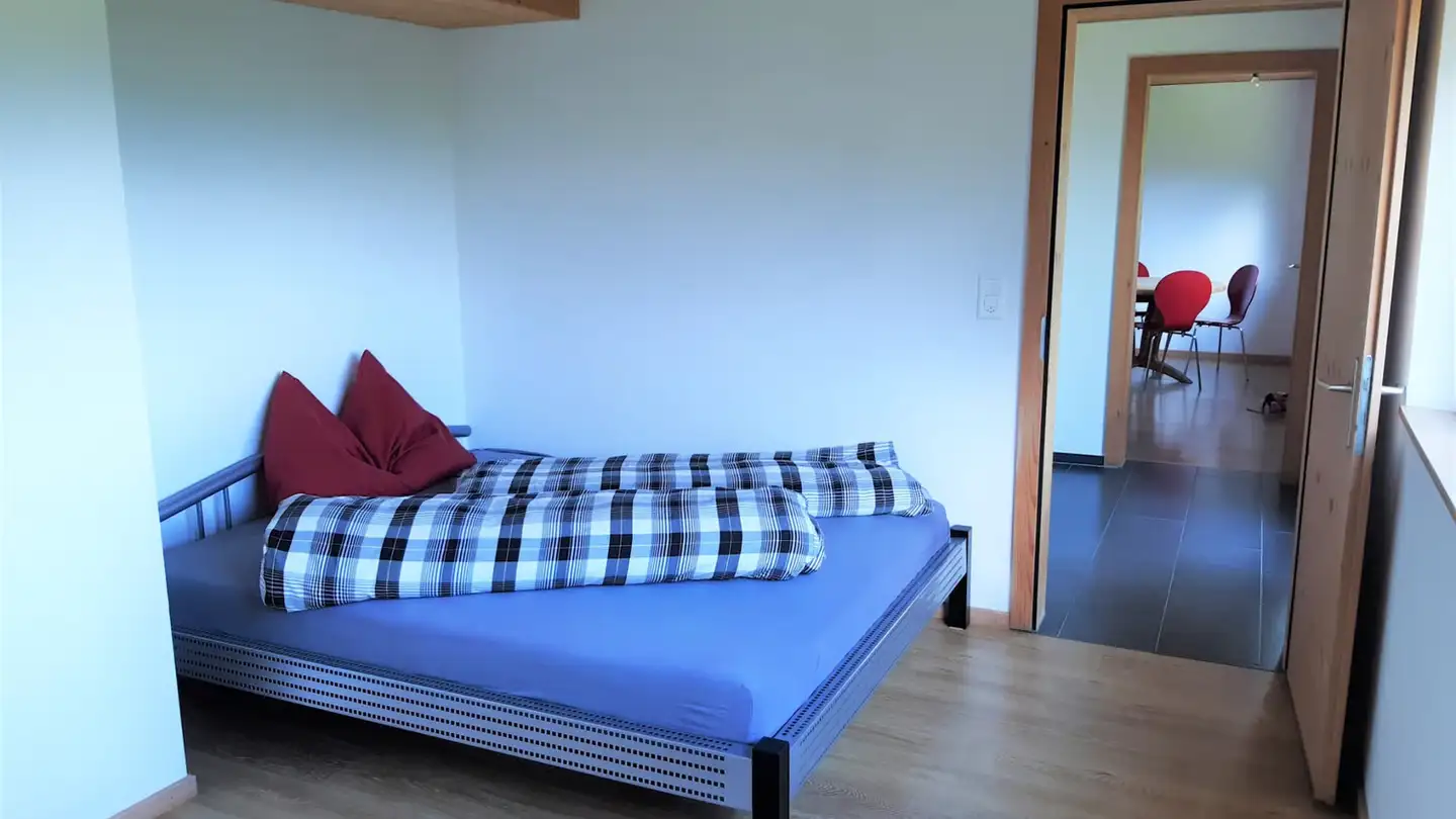 Wohnung mieten - Via Nisals 2, 7141 Luven